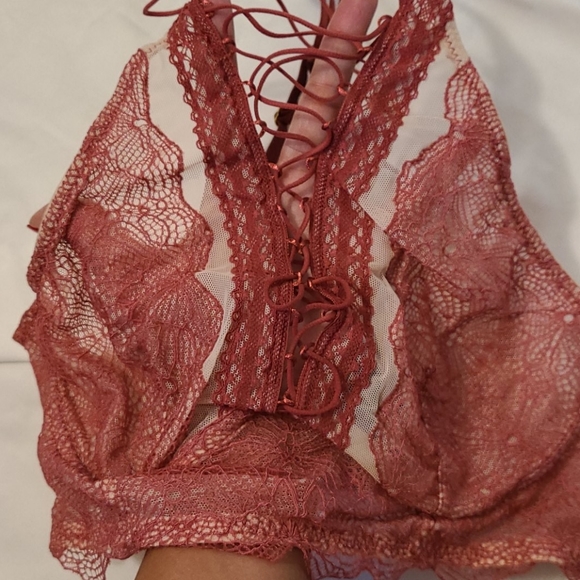 BUY 1 GET 1 FREE VICTORIA SECRET VERY SEXY BRALETT - Picture 6 of 13